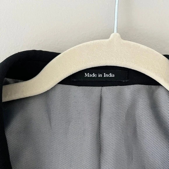 Pronto Uomo Classic Black Blazer - Picture 7 of 14